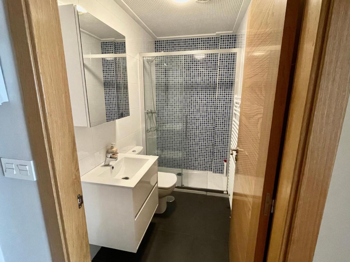 Estudio Centrico 1 Con Terraza Y Parking Privado Ourense Luaran gambar