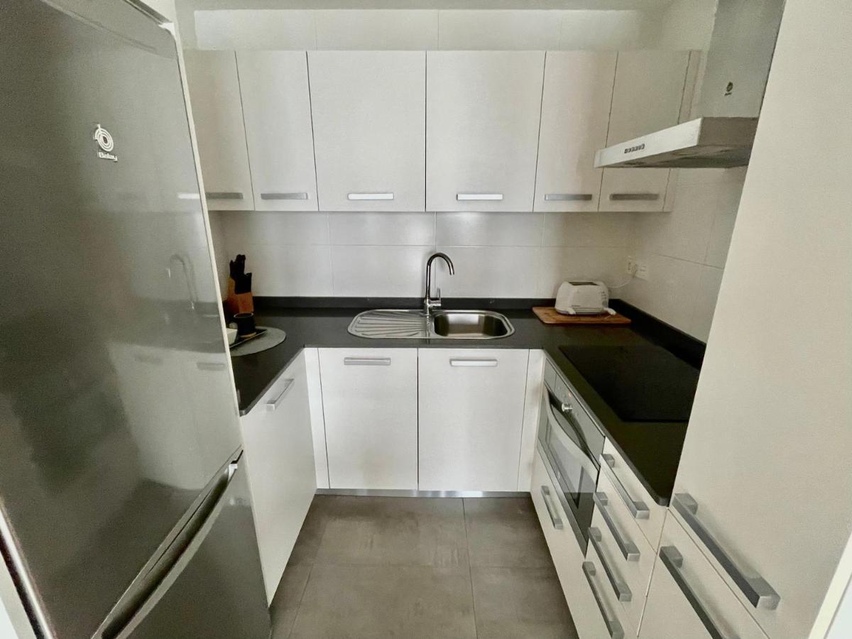 Estudio Centrico 1 Con Terraza Y Parking Privado Ourense Luaran gambar