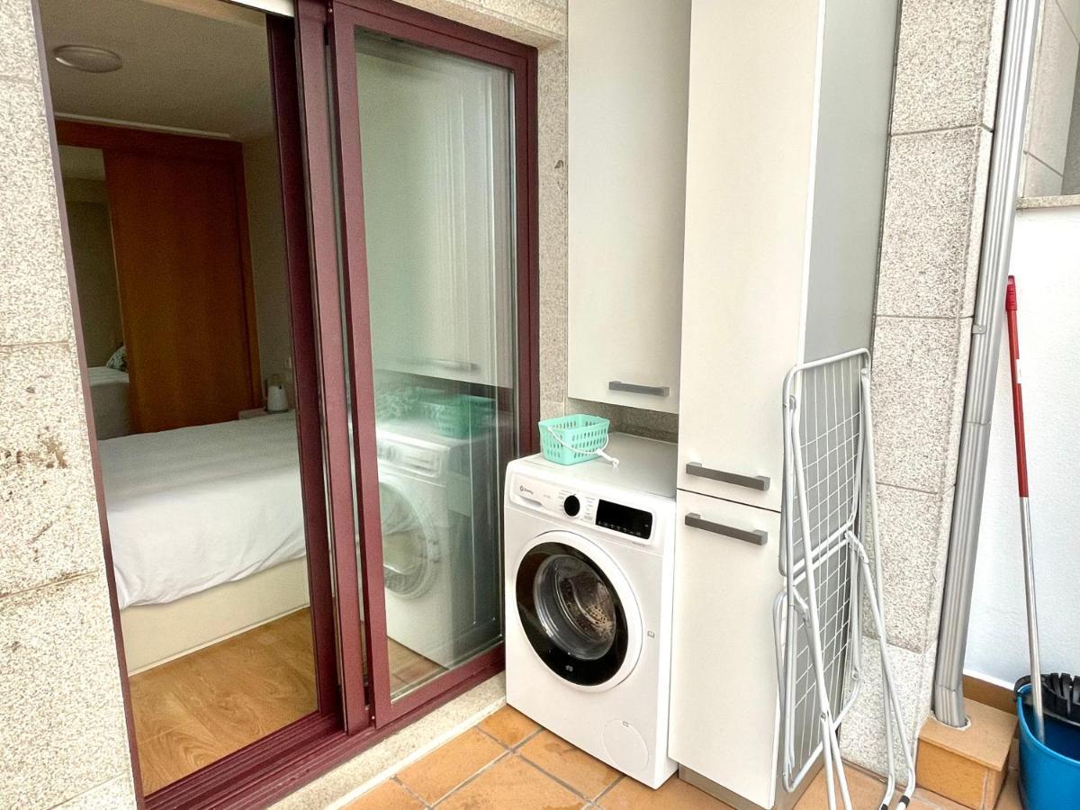 Estudio Centrico 1 Con Terraza Y Parking Privado Ourense Luaran gambar