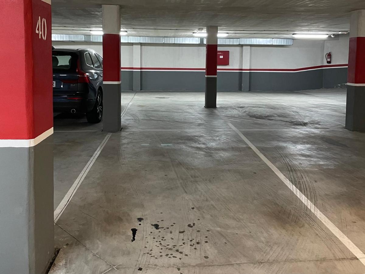 Estudio Centrico 1 Con Terraza Y Parking Privado Ourense Luaran gambar